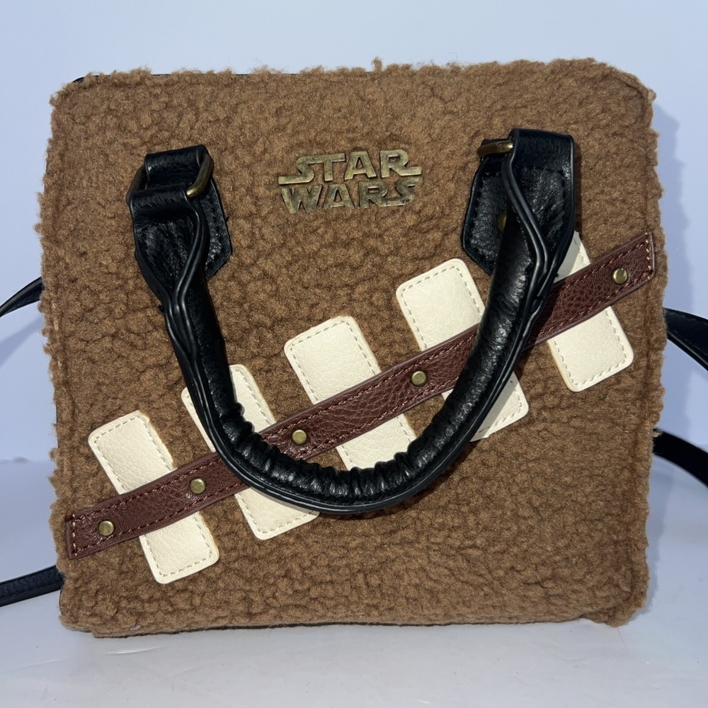 Bioworld Star Wars Chewbacca Furry / Handled/ Purse  Cross Body